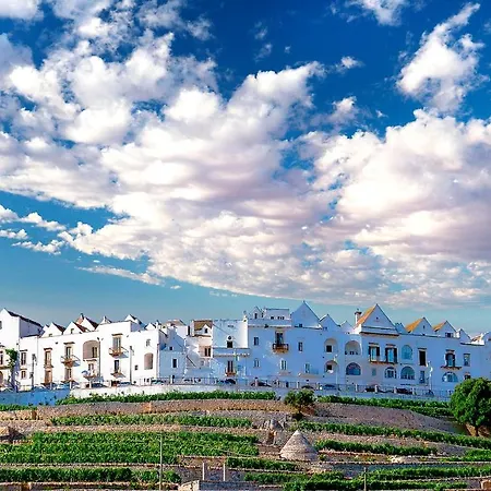 Navolte Trulli E Quiete Con Piscina Locorotondo