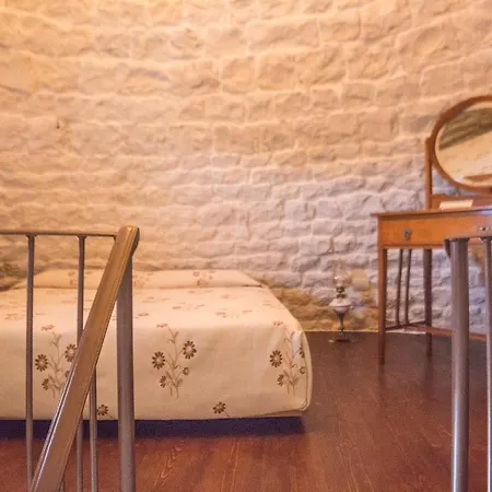 Navolte Trulli Con Piscina & Relax A Сasa de vacaciones