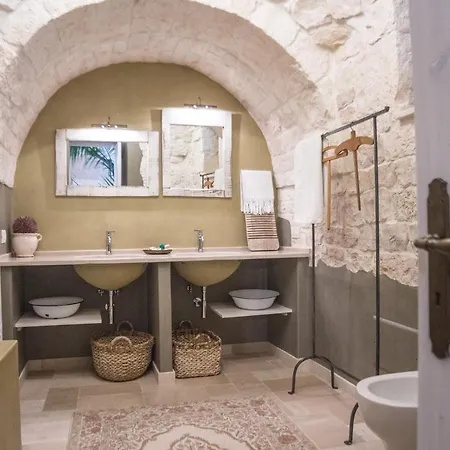 Navolte Trulli Con Piscina & Relax A Сasa de vacaciones