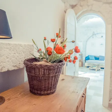Navolte Trulli E Quiete Con Piscina