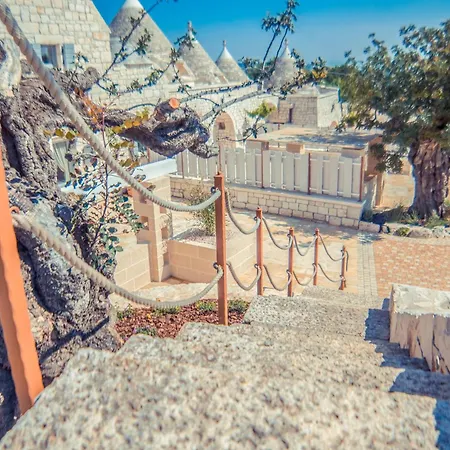 Holiday home Navolte Trulli E Quiete Con Piscina Locorotondo