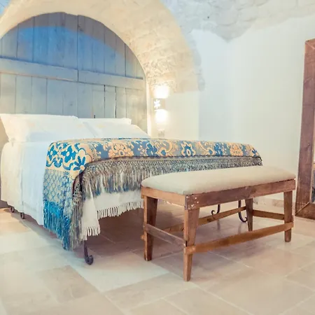 Navolte Trulli E Quiete Con Piscina Locorotondo