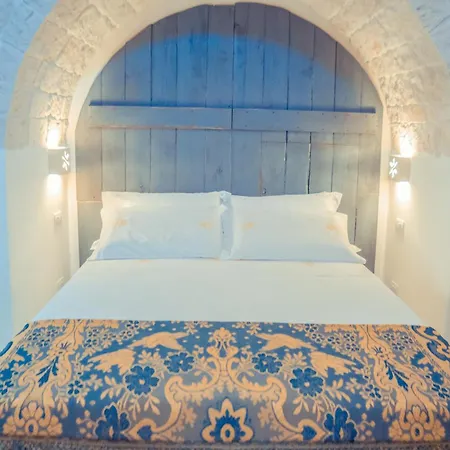Navolte Trulli E Quiete Con Piscina