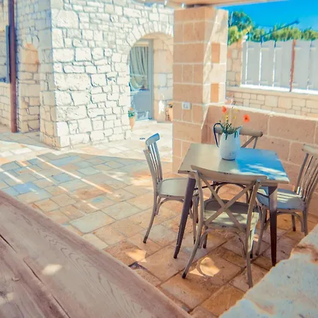 Navolte Trulli E Quiete Con Piscina Holiday home *