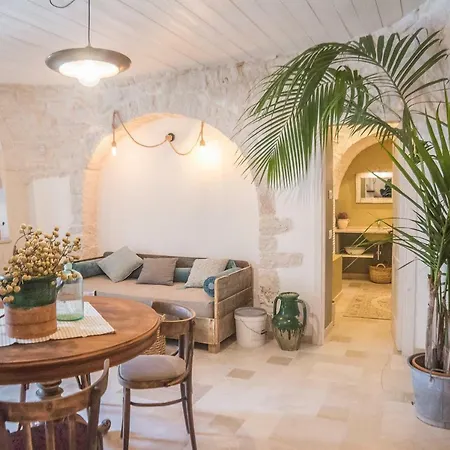 Navolte Trulli E Quiete Con Piscina * Locorotondo