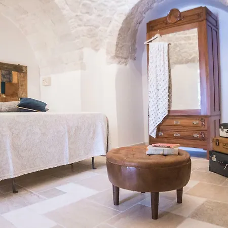 Сasa de vacaciones Navolte Trulli Con Piscina & Relax A *