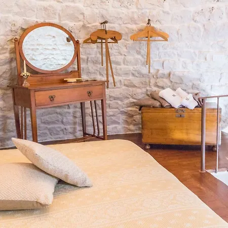 Navolte Trulli Con Piscina & Relax A * Locorotondo