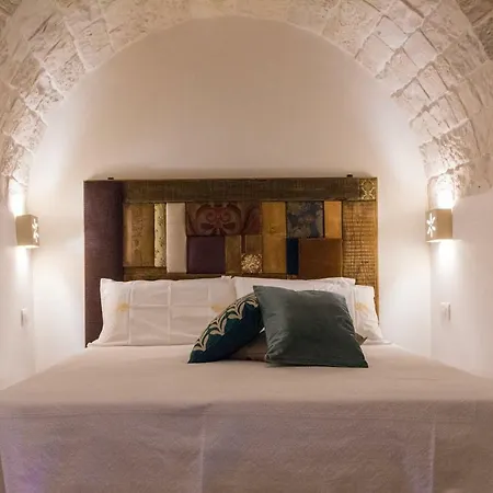 Сasa de vacaciones Navolte Trulli Con Piscina & Relax A