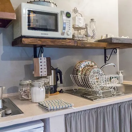 Navolte Trulli E Quiete Con Piscina Holiday home Locorotondo
