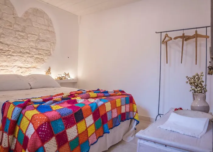 Navolte Trulli Con Piscina & Relax A Tatil Evi *
