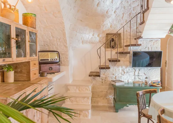 Tatil Evi Navolte Trulli Con Piscina & Relax A Locorotondo