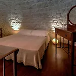 Navolte Trulli Con Piscina & Relax A Ferienhaus Locorotondo