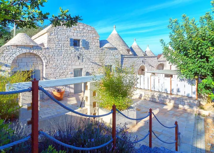 Navolte Trulli Con Piscina & Relax A *