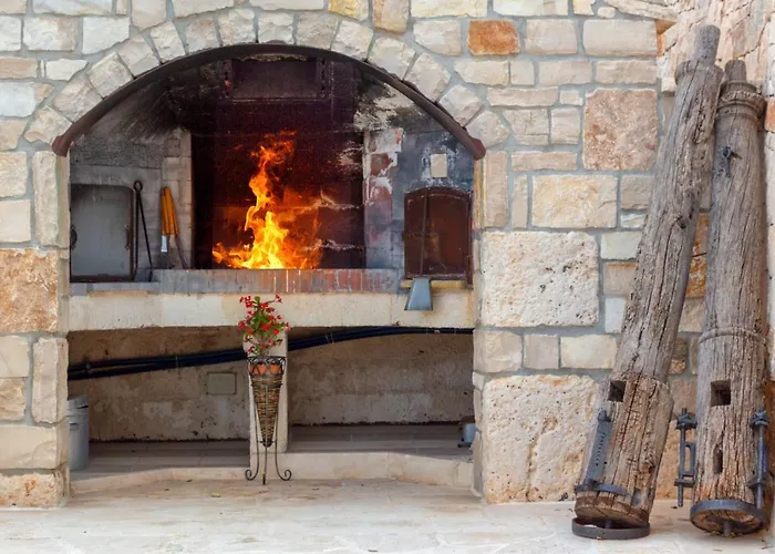 度假居 Navolte Trulli Con Piscina & Relax A